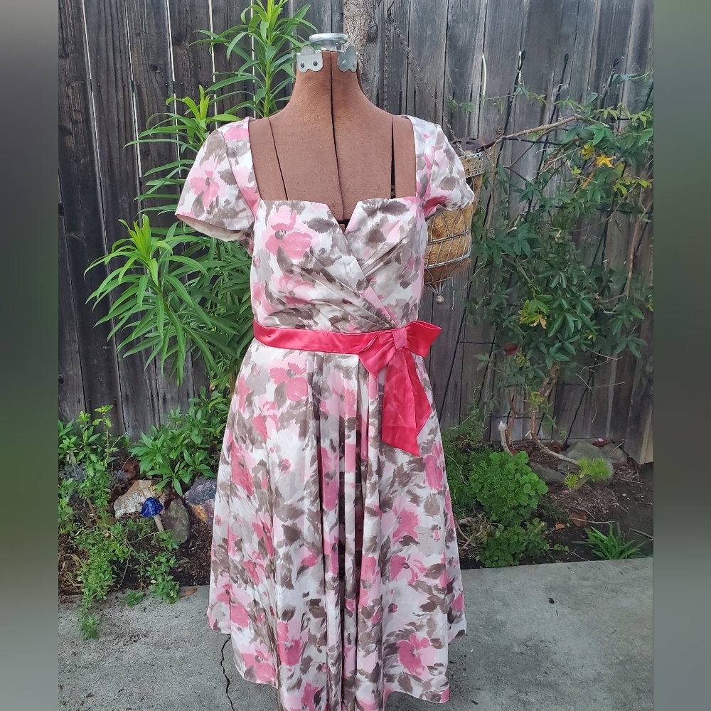 Badgley Mischka Floral Midi Dress with Pink Sash